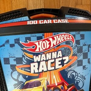 Hot Wheels 100 Car Case Tara Toy Corp. #20135 made in USA Vintage